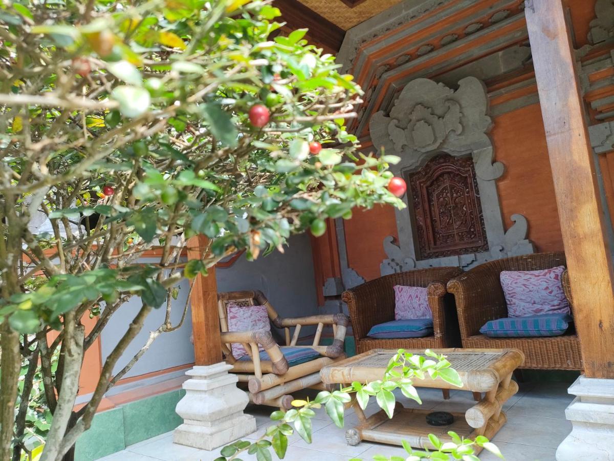 Dika Accommodation Ubud Exterior photo