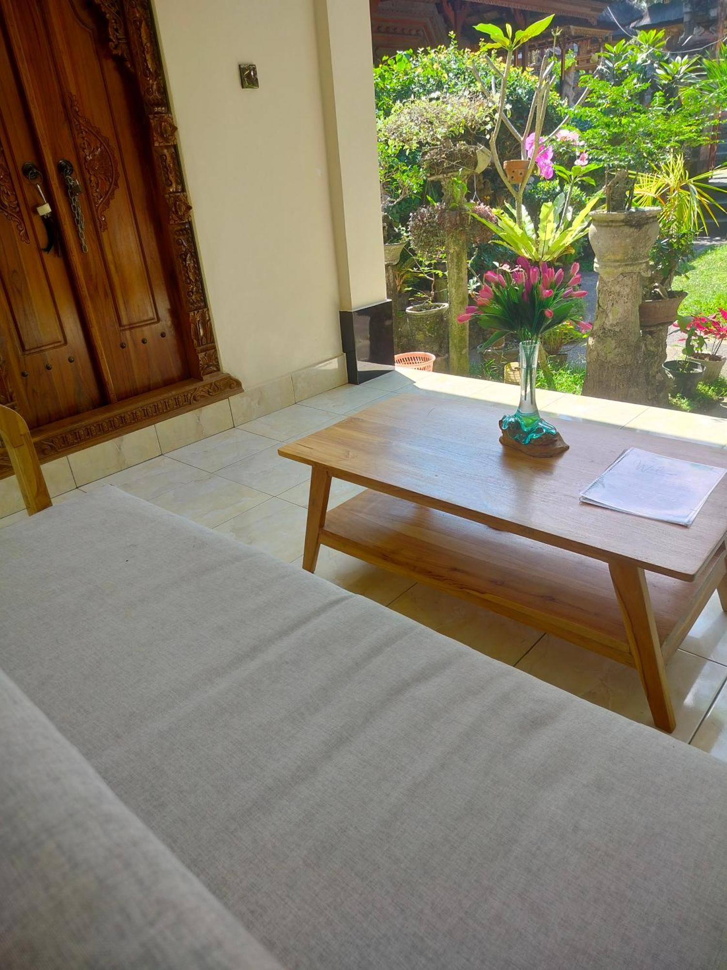 Dika Accommodation Ubud Exterior photo